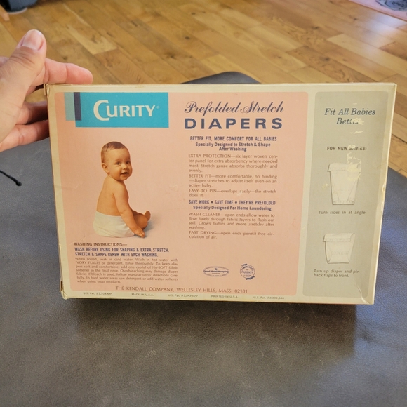 Vintage Curity prefolded stretch diapers - Picture 7 of 10